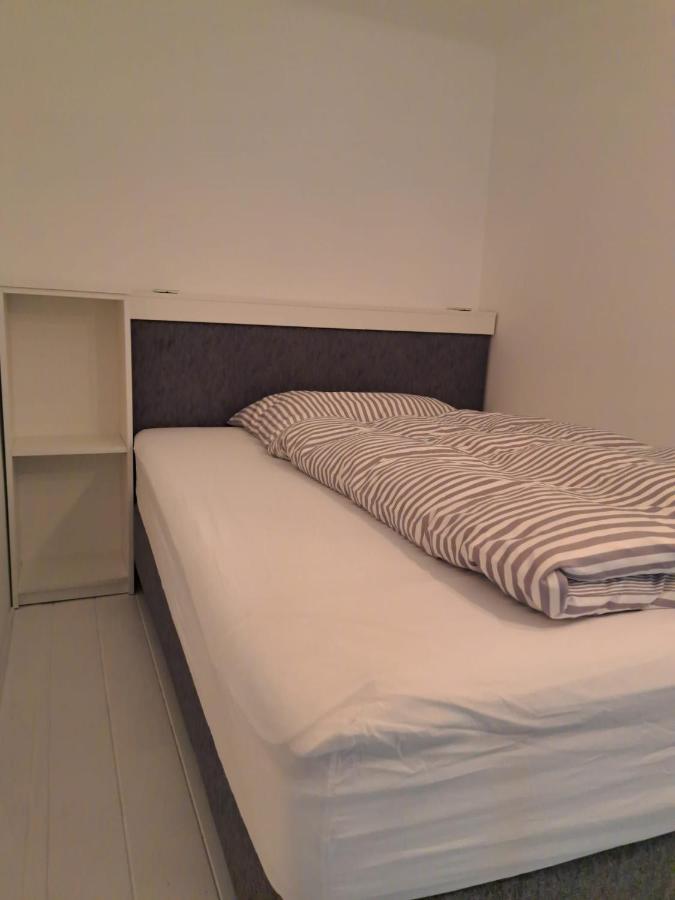 Ruhige Art-garconniere Mit Balkon Apartment Vienna