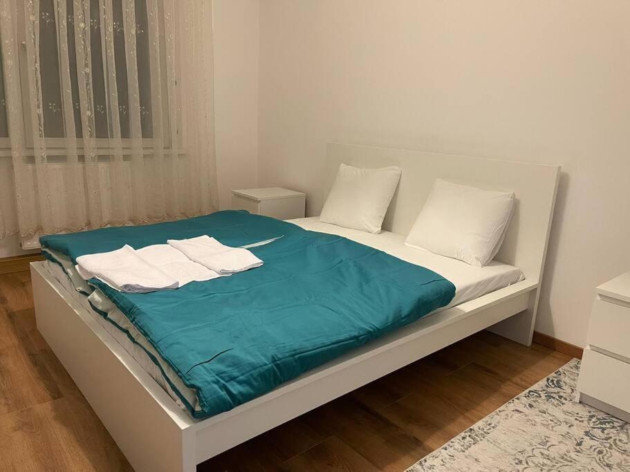 Family-apartment *