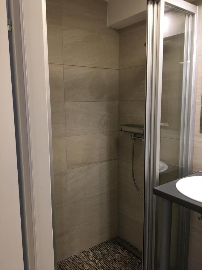 Cosy Flat In The Quiet Area With Own Garden, Free Parking And Direct Public Transport Link To The Centre * Vienna