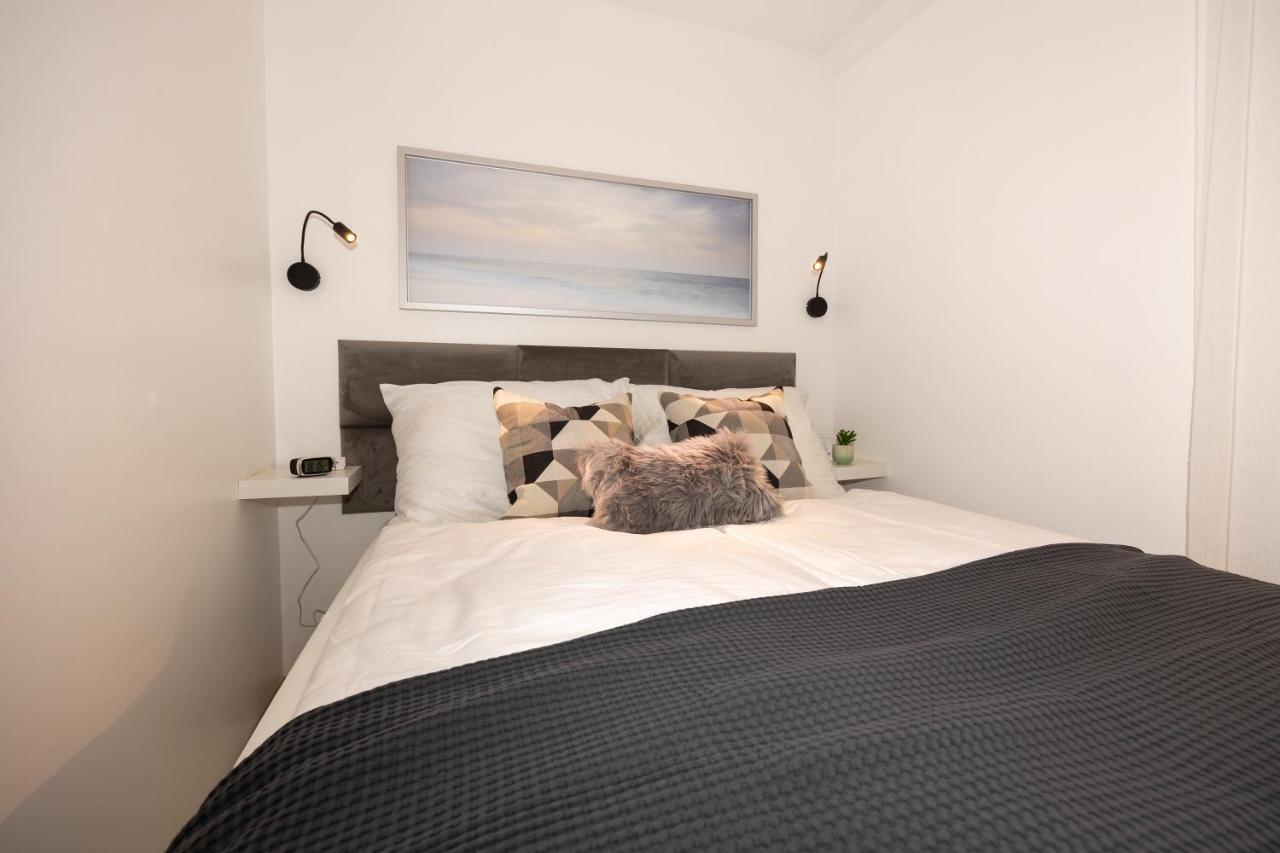 Rooftop Cozy Near Innerstadt With Ac Apartment Wien