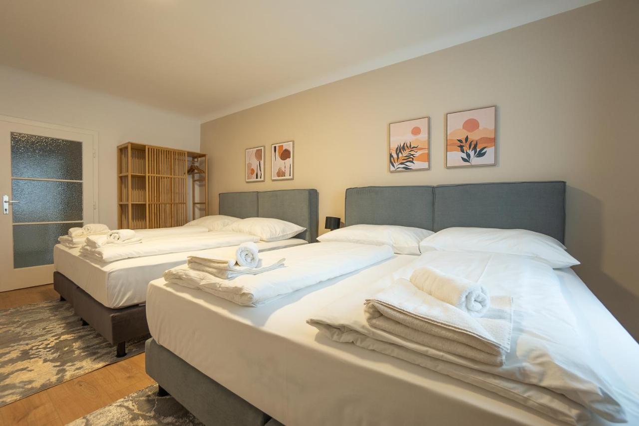 A 2-bedroom With A King-size Bed And A Balcony Is Located Just A 15-minute Walk From Stephansplatz. Appartamento *