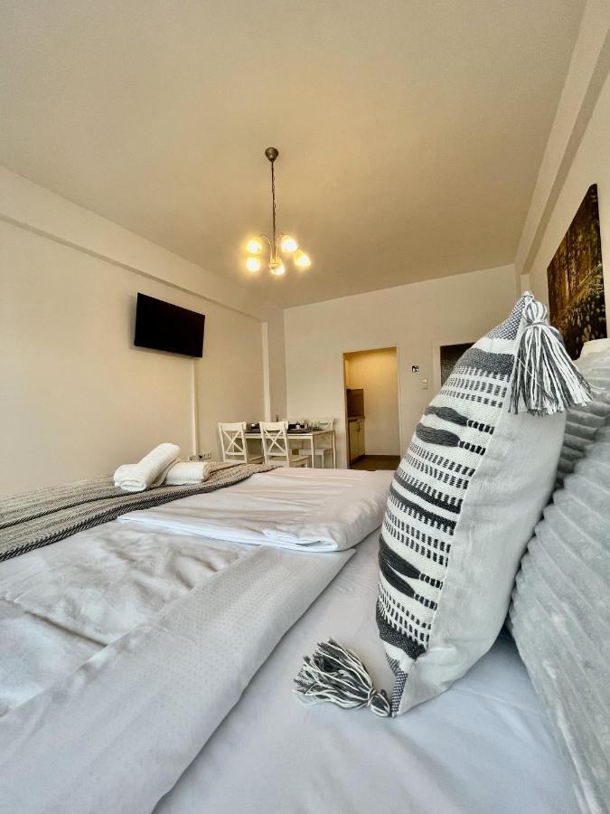 Apartment Center Am Schwedenplatz *