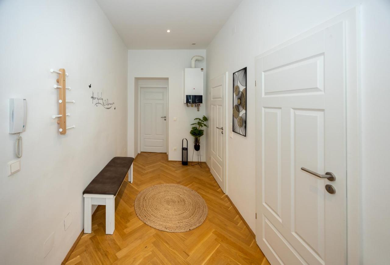 Delightful 1 Bedroom Near Schoenbrunn And Westbahnhof With Big Porch * Vienna