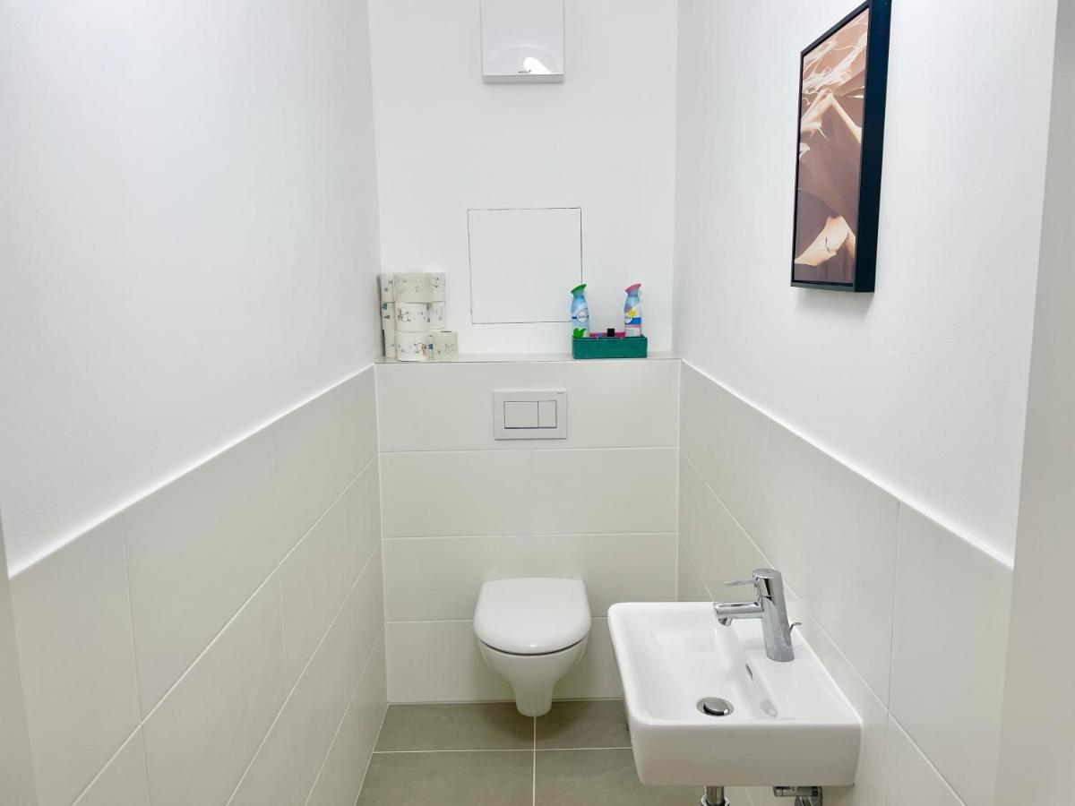80 M2 - Terrace - Free Parking Apartment *