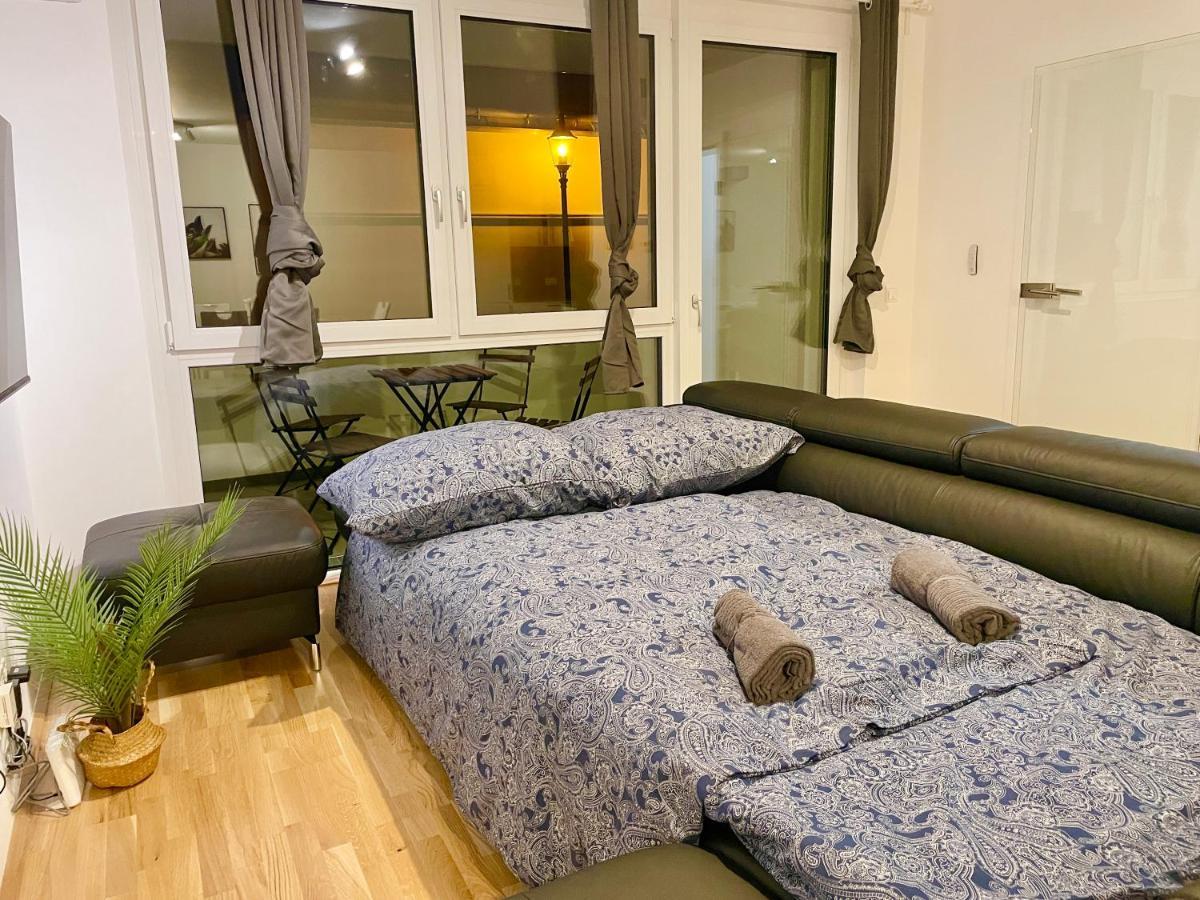 80 M2 - Terrace - Free Parking Apartment