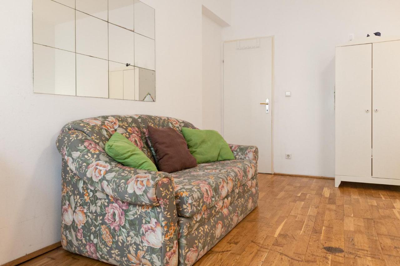 Spacious 3br Next To Belvedere Perfect For Long Apartment *