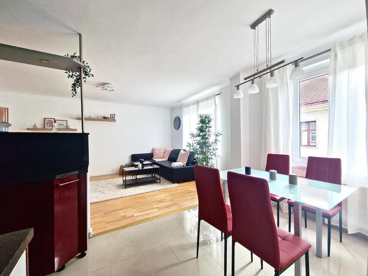 Feelhome - Zentrum - Augarten - Smart Tv