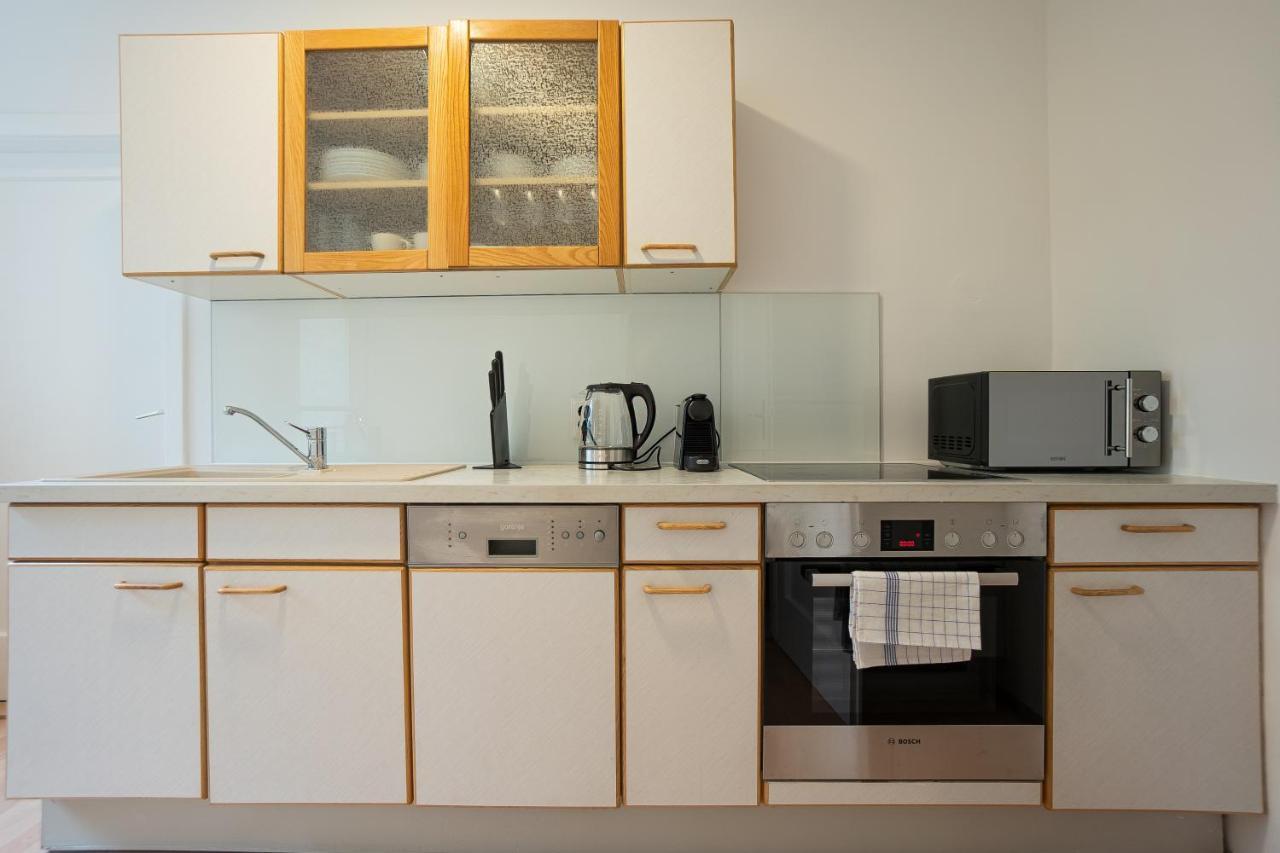 A 2-bedroom With A King-size Bed And A Balcony Is Located Just A 15-minute Walk From Stephansplatz.