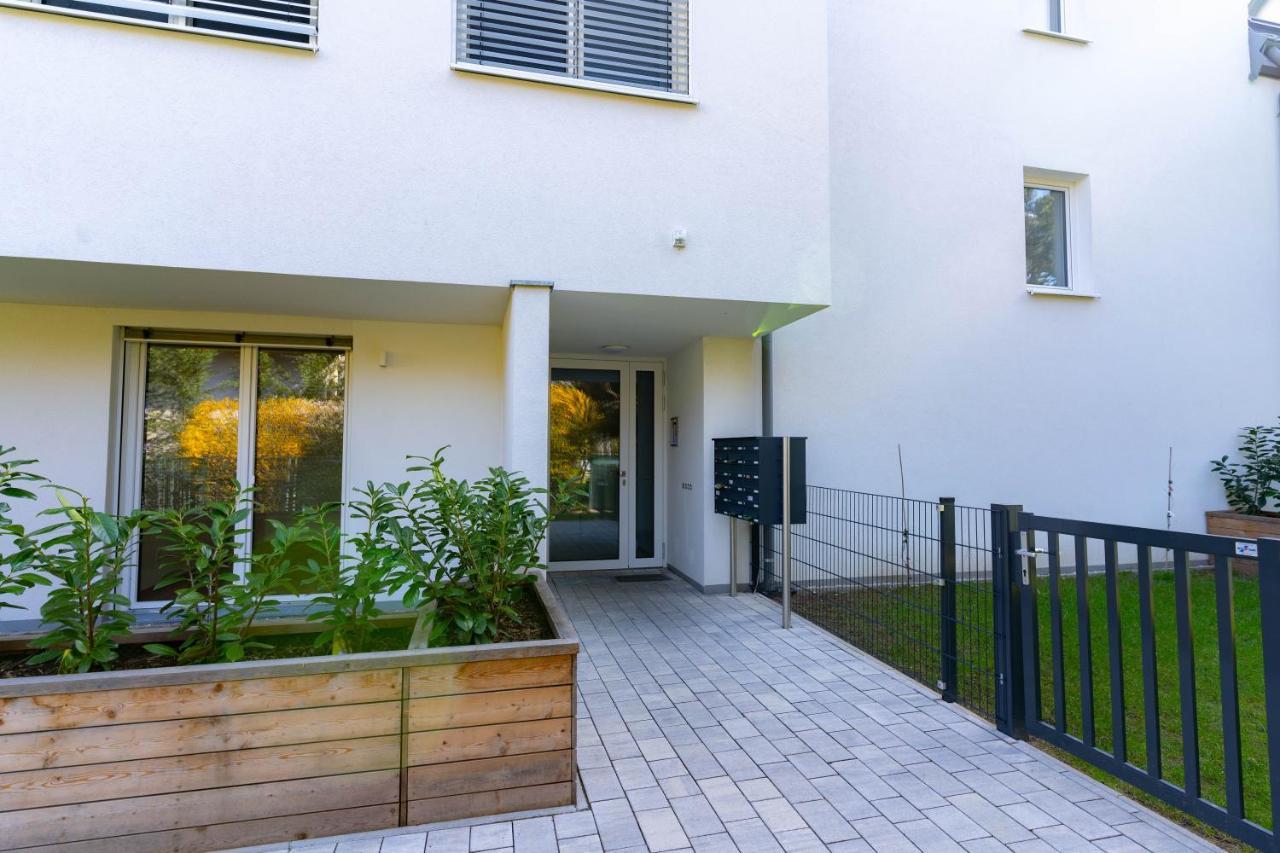 Luxurious With Big Balcony Near Center Wien