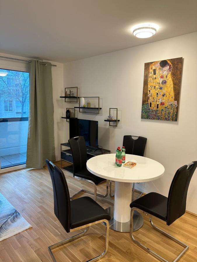 Apartment Amazing Center *