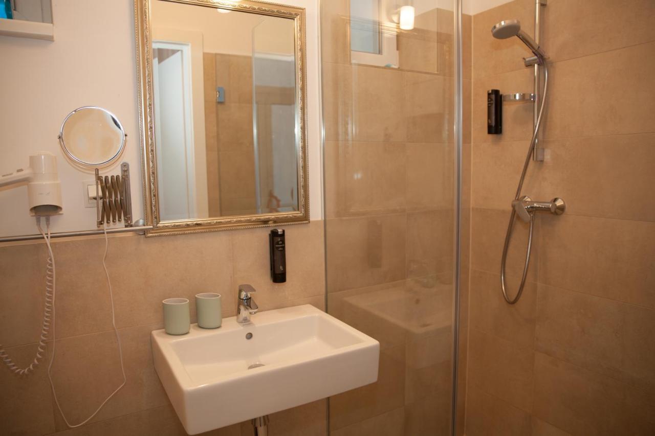 Apartamento Altbautraum Springergasse - Toplocation Viena