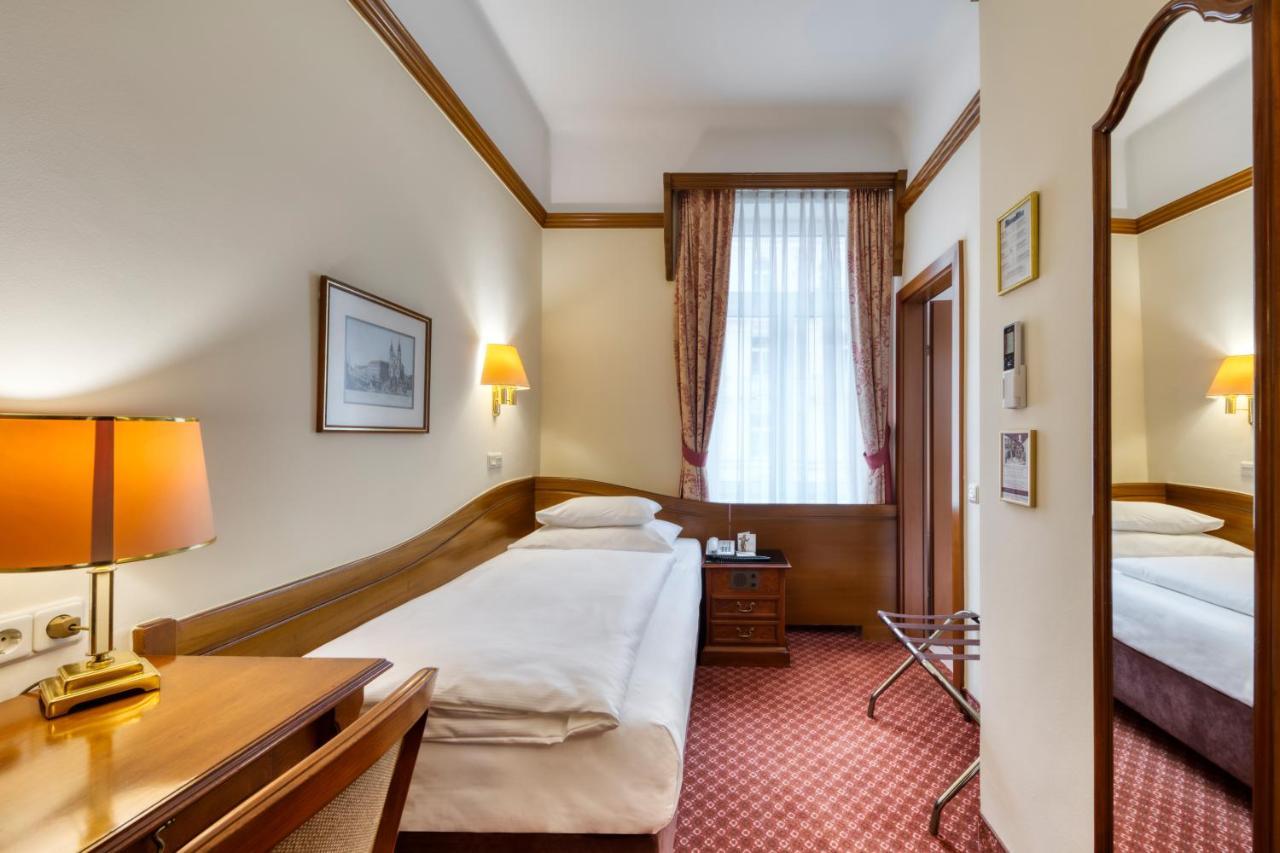 Hotel City Central 4*