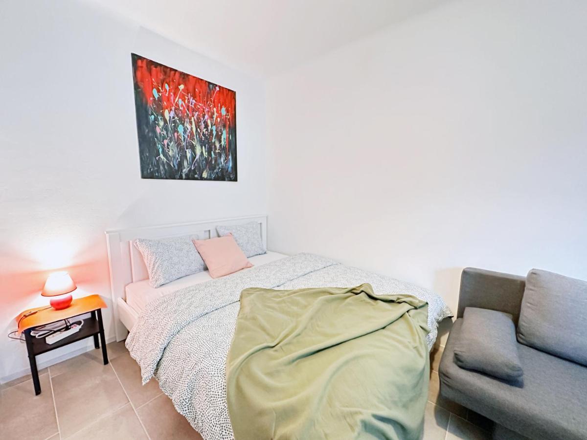 Charming 3 Bedrooms Near Station Apartment Wien