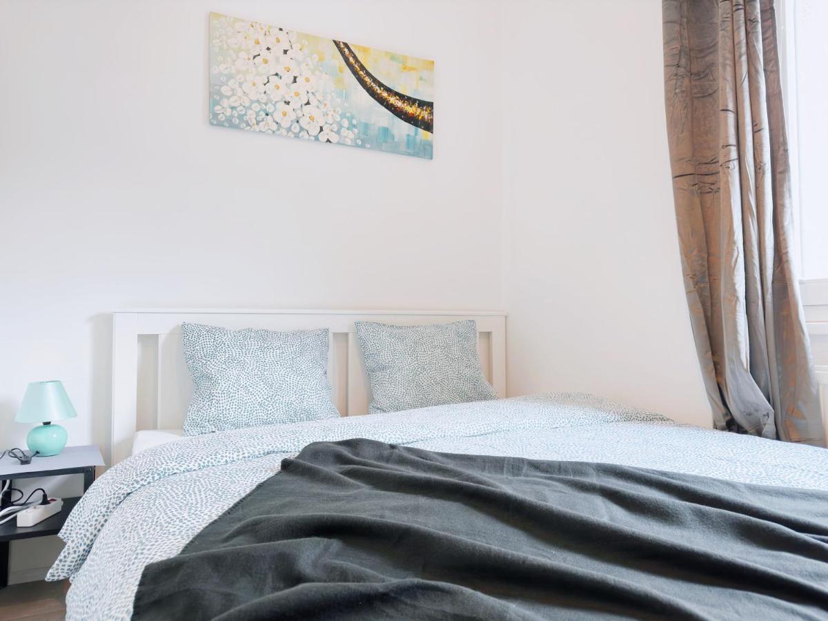 Charming 3 Bedrooms Near Station * Wien