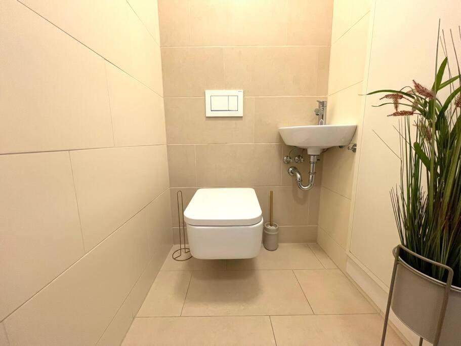 New I Stylish I Modern I Cozy Apartment Vienna