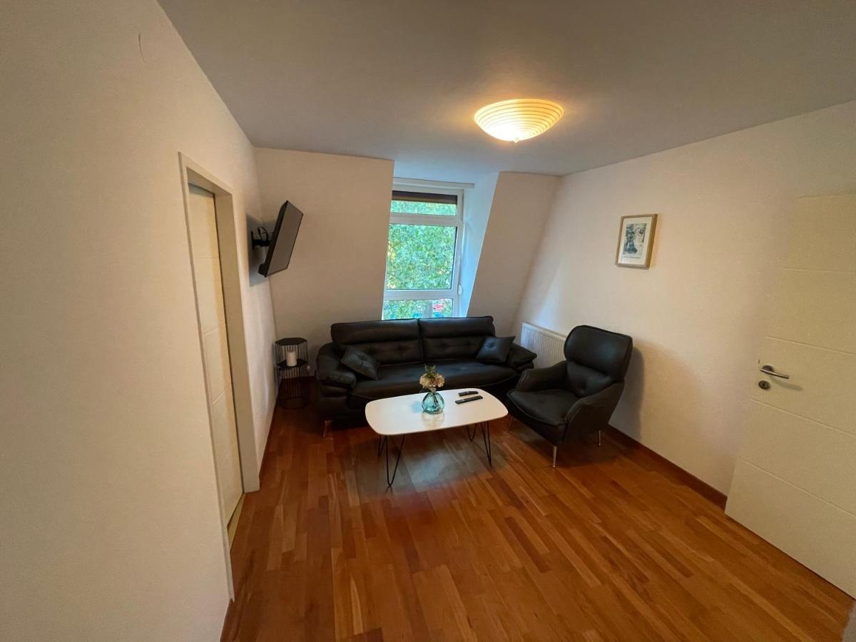 Villeta Aspern Near U1/ U2 Donauspital Apartment