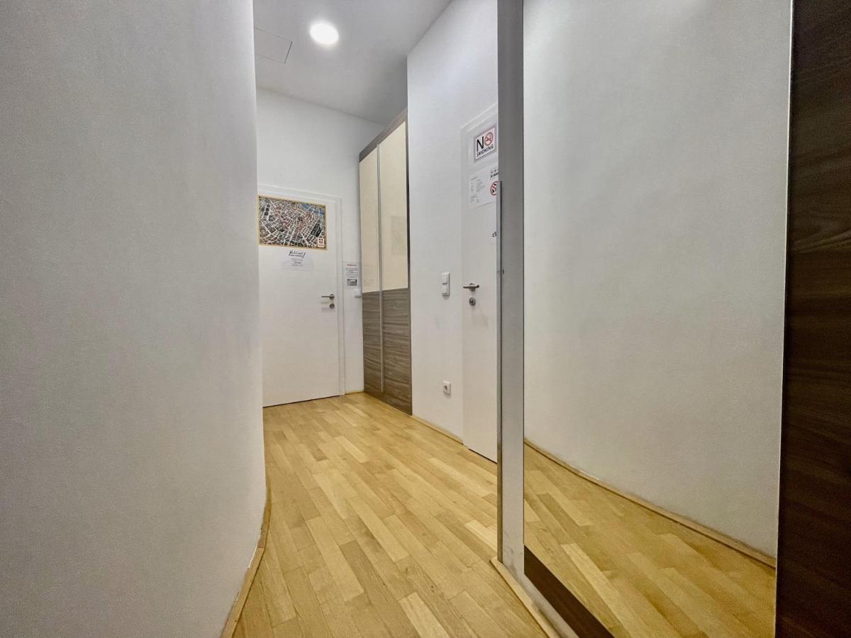 7 Apartment
