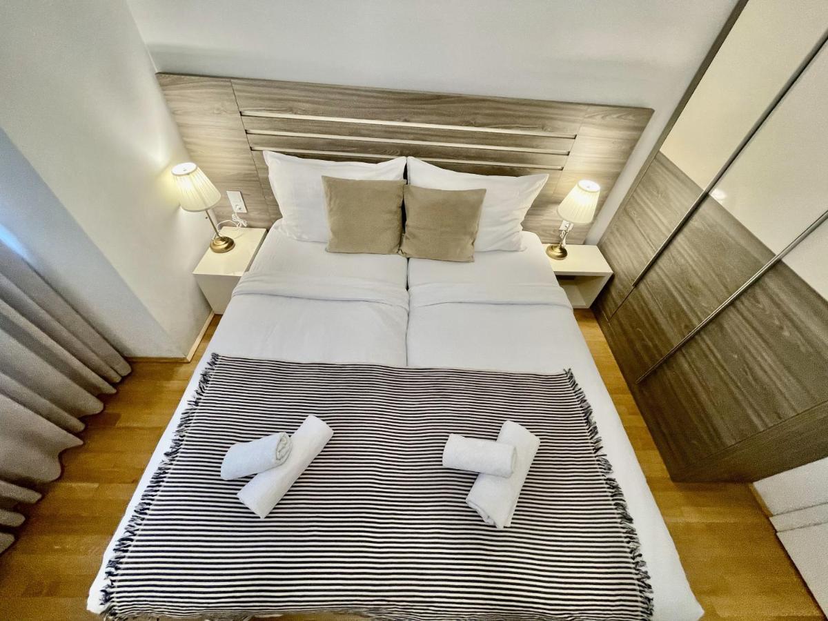 Apartment 7 *