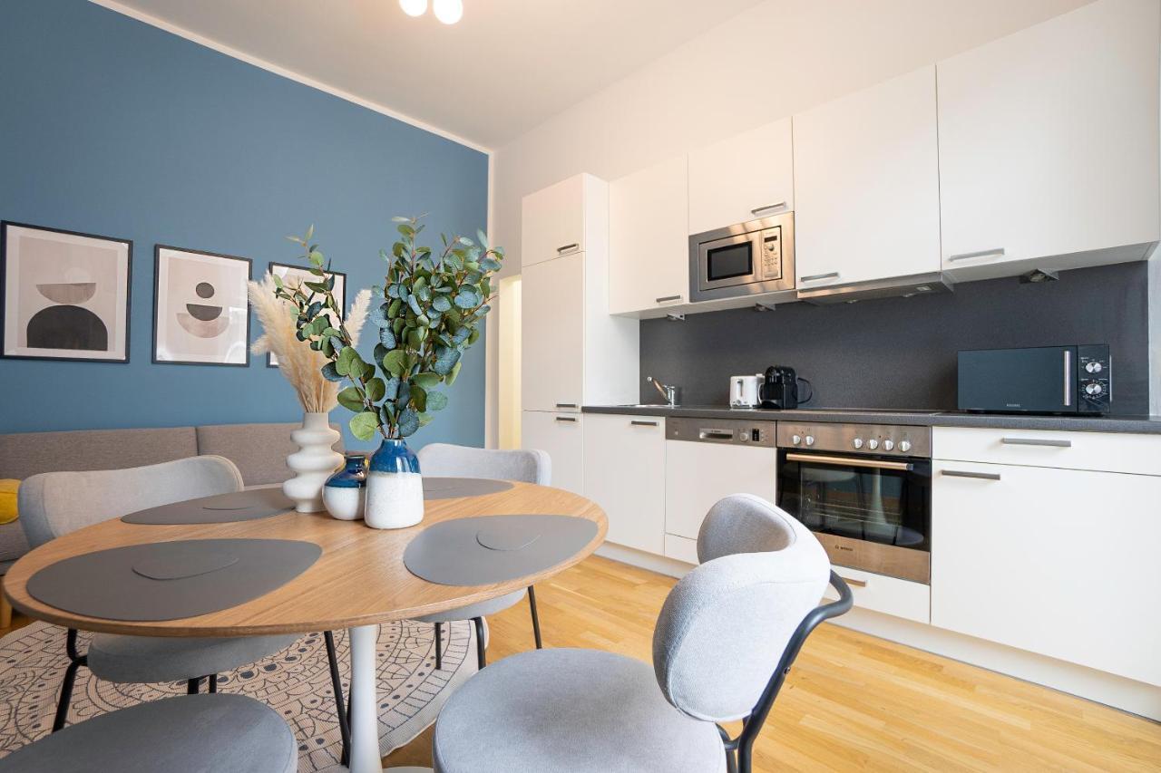 Bright Stylish With A Balcony In A Location * Vienna