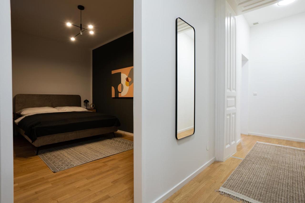Apartment Aesthetic Newly Renovated Located Near Belvedere Castle, 15 Minutes From Stephansplatz Vienna