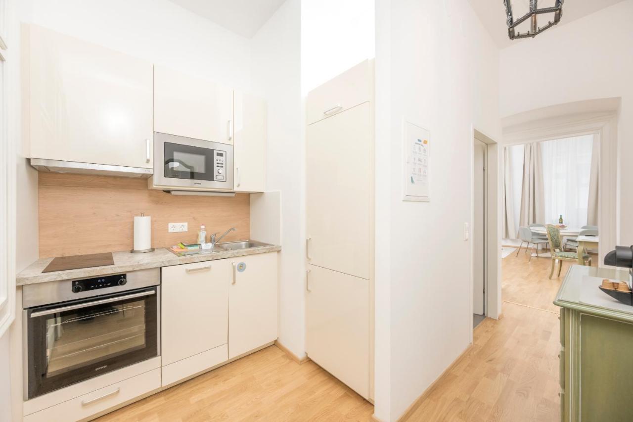 Of Hernals Apartment *