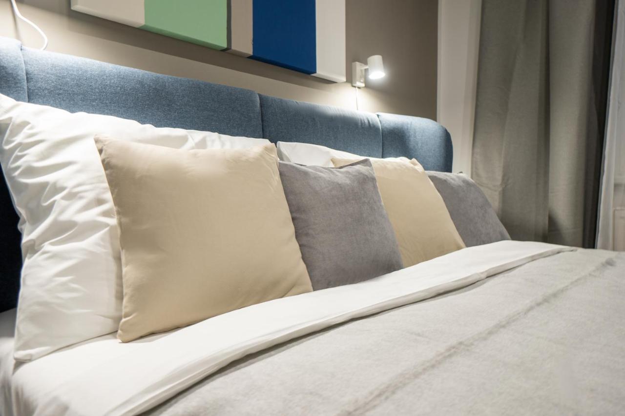 Spacious Cosy With A Balcony And A King-size Bed 15 Minutes Away From Stephansdom * Vienna