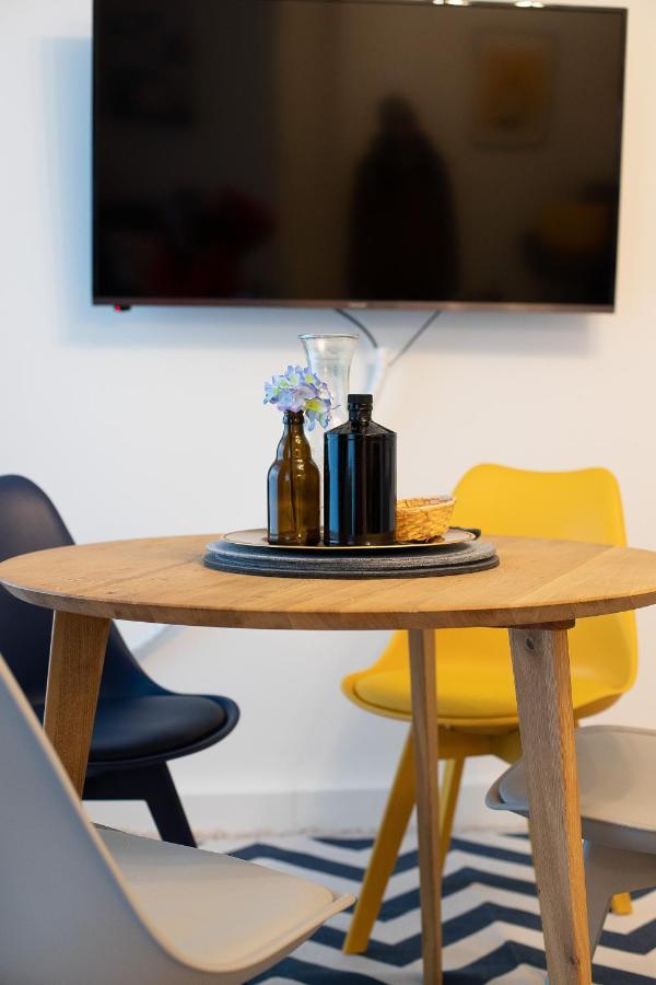 Apartment Design With Free Parking Near Schoennbrunn Palace