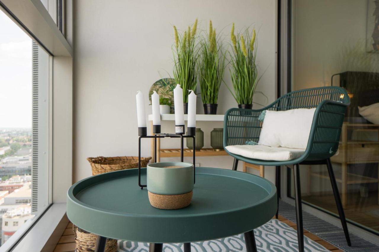 Posh On 22nd Floor + Loggia, Pool, Gym, Sauna Vienna
