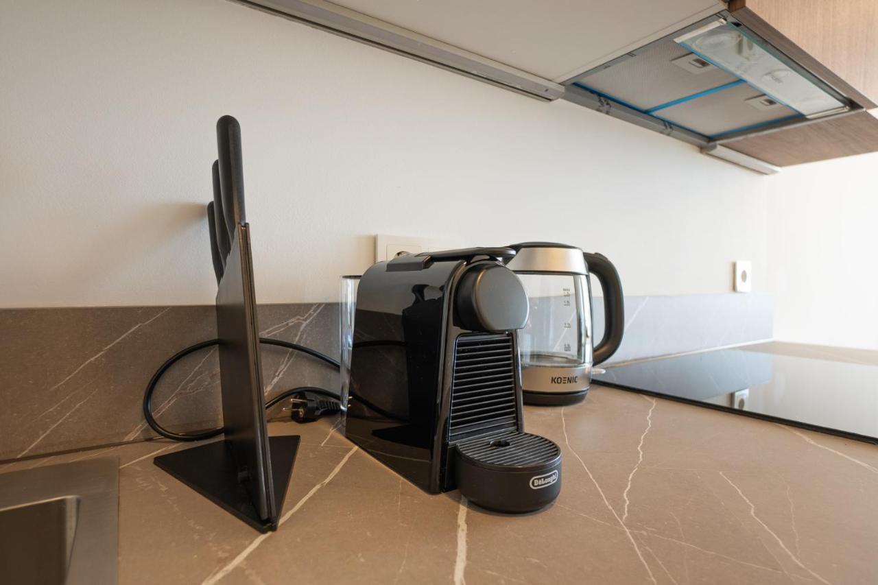 Posh On 22nd Floor + Loggia, Pool, Gym, Sauna * Vienna