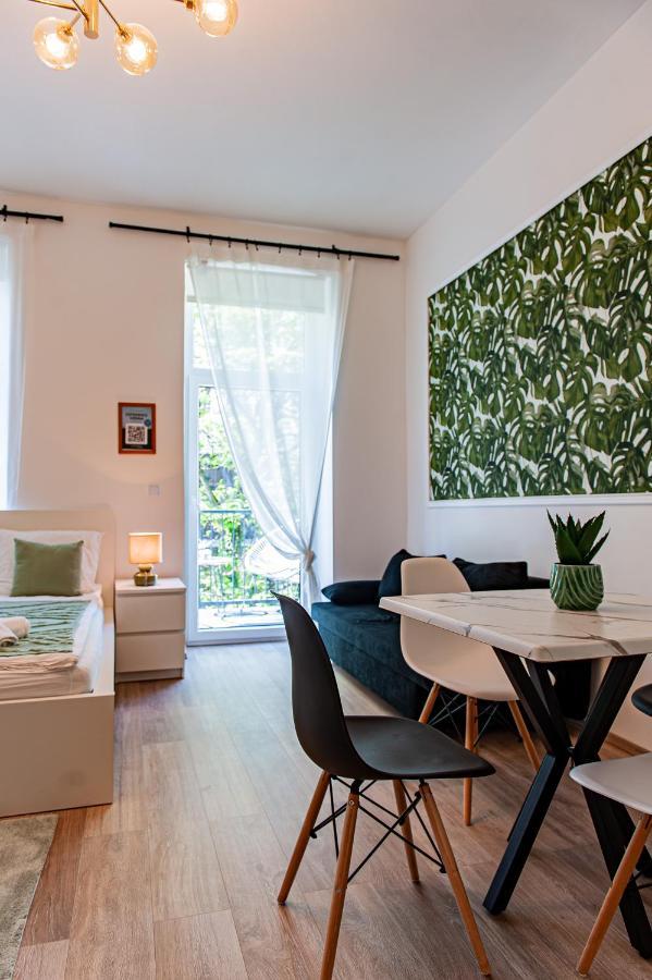 My Apartment- Jungle Wien