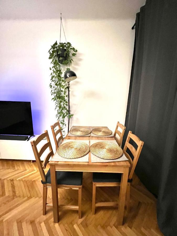 Apartment Schone In Zentrum Josefstadt