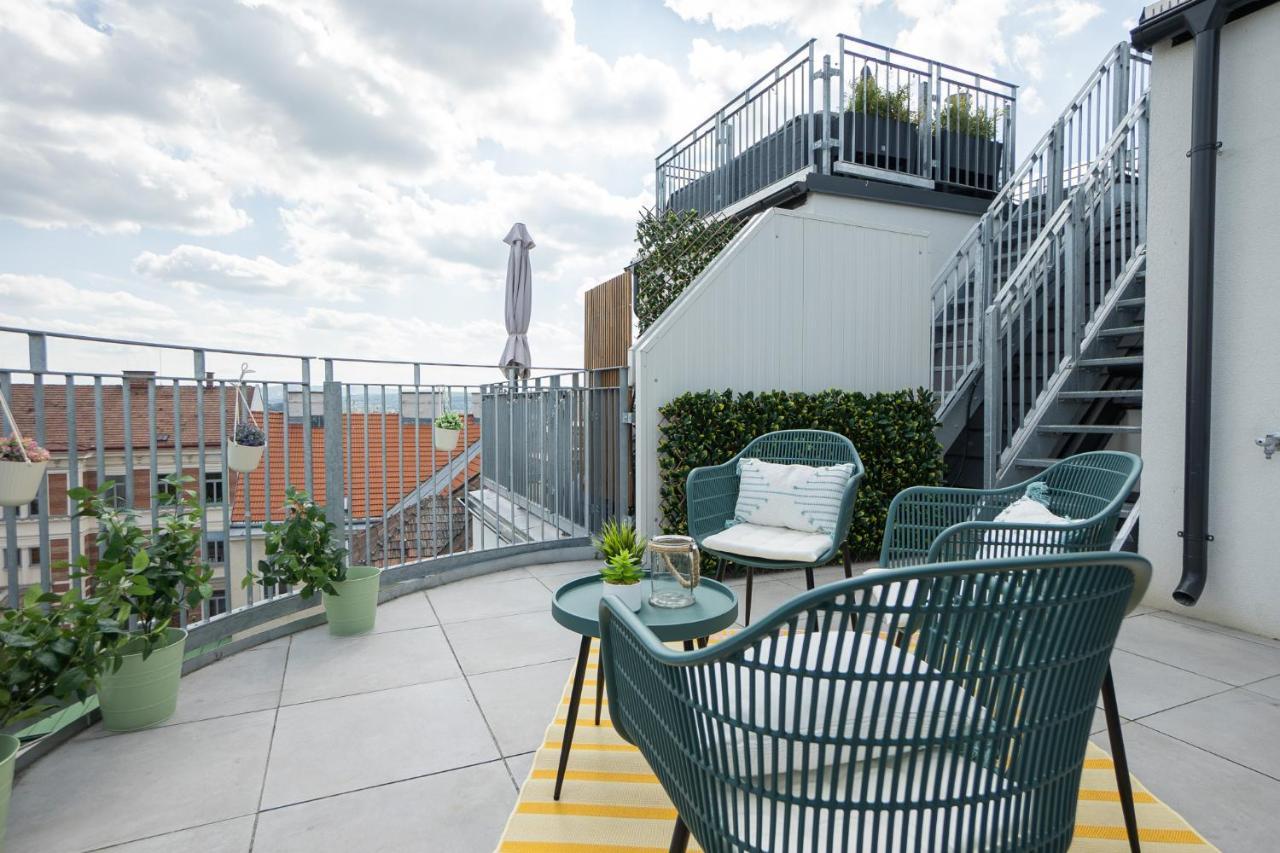 Double Floor With 2 Terraces On Rooftop