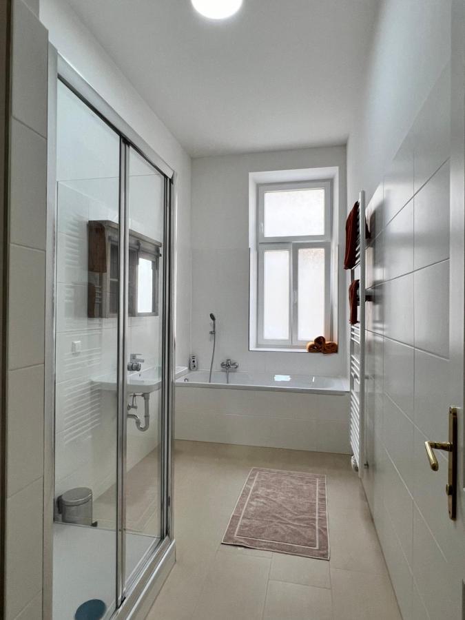 New Exclusive 100m2, Location! * Vienna
