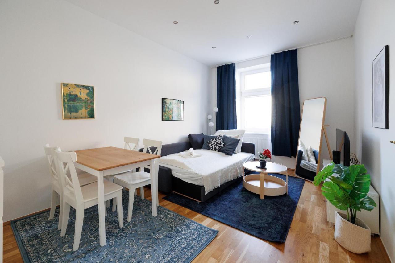 Apartment Central City - 2 Bedroom With Netflix