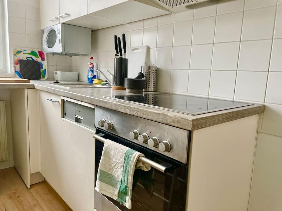 Apartment Rooftop With Free Parking & Balcony & Ac
