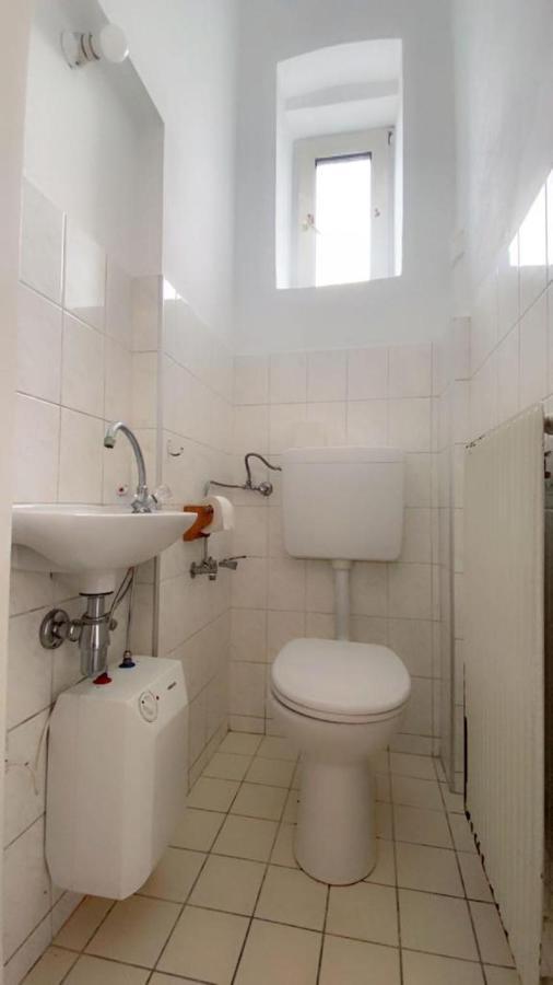 Private In Shared Pr4-9 *