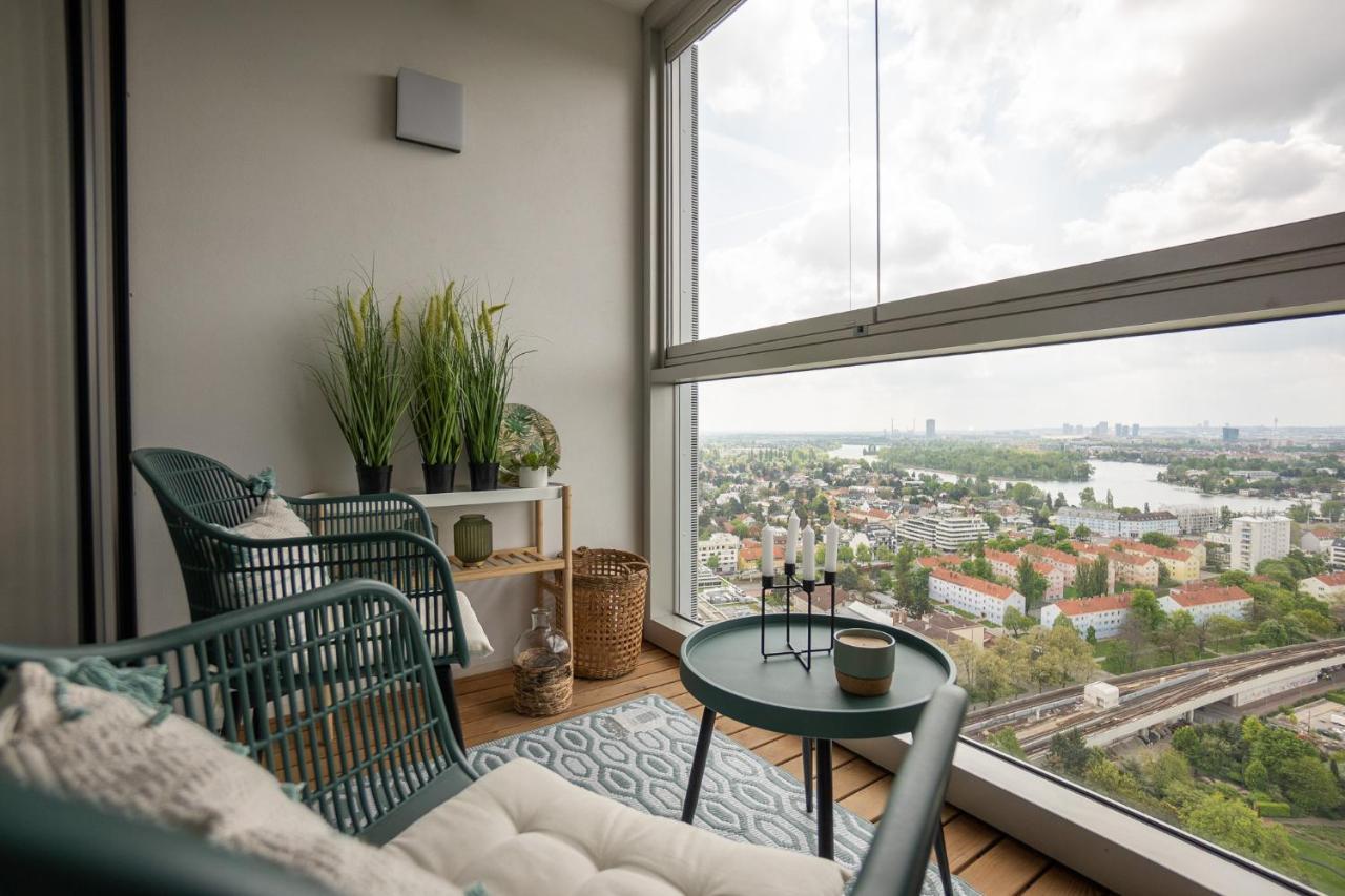 Appartamento Posh On 22nd Floor + Loggia, Pool, Gym, Sauna Vienna