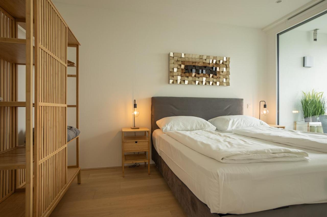 Appartamento Posh On 22nd Floor + Loggia, Pool, Gym, Sauna *