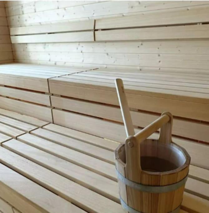 Urban Oasis: Stylische