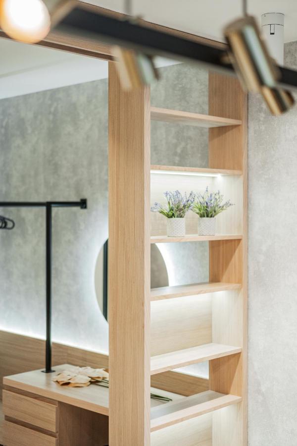 Apartment Zeus Design Apartmenthaus *