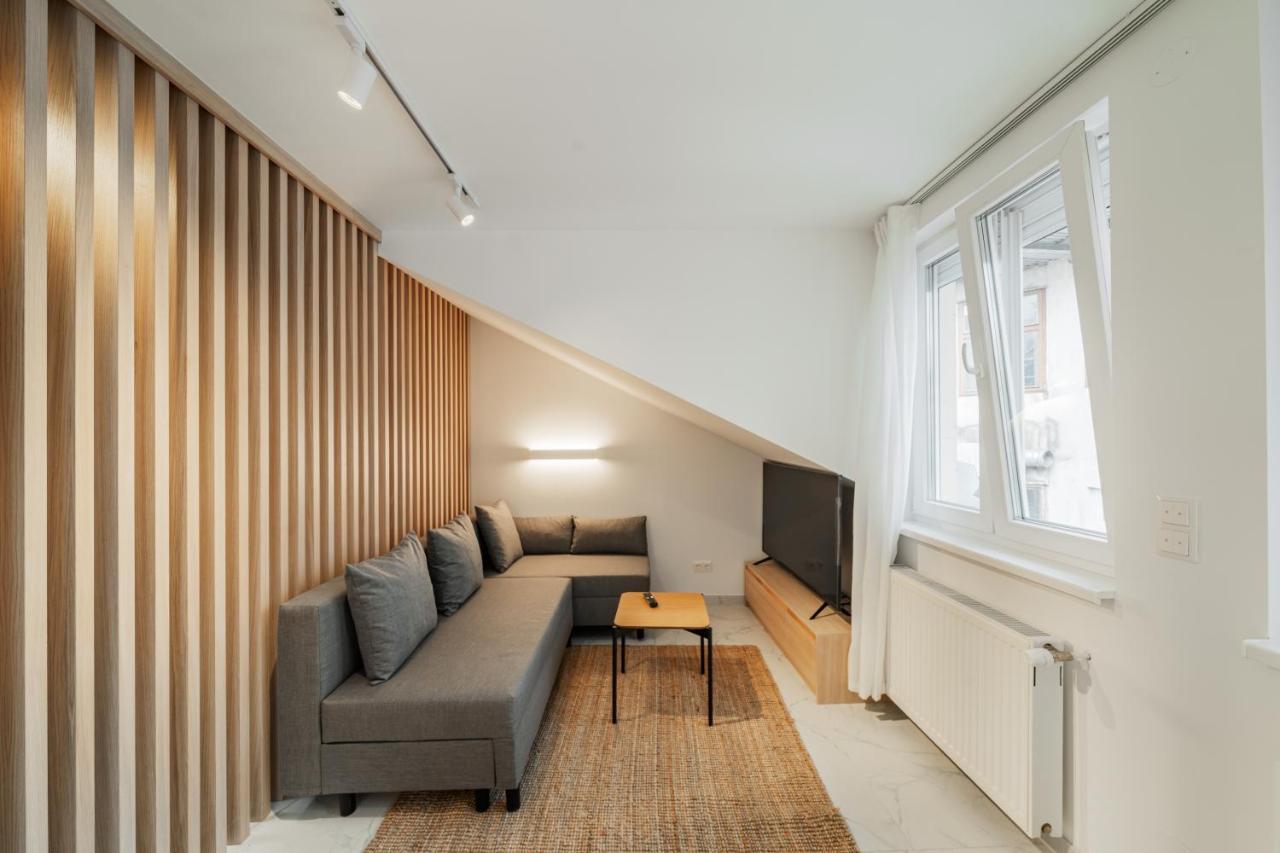 Apartment Zeus Design Apartmenthaus