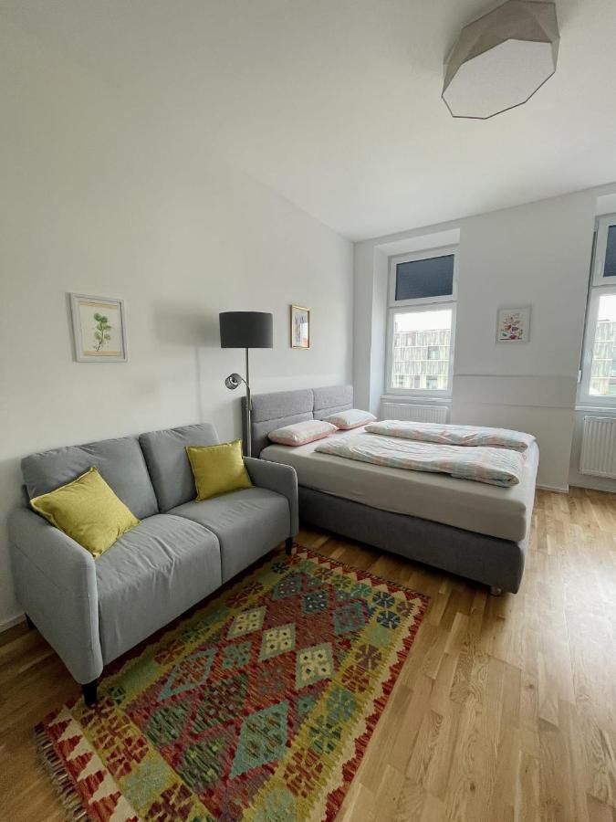 Comfortable 1100 With Contactless Check-in *