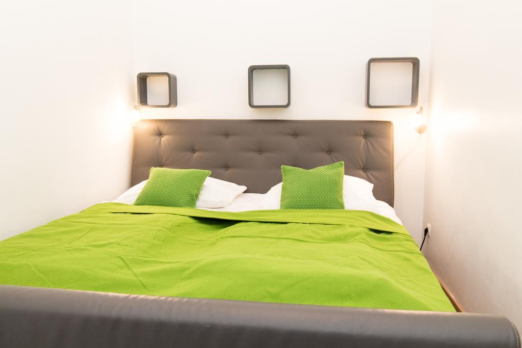Apartment Diefenbachgasse Apartment Vienna