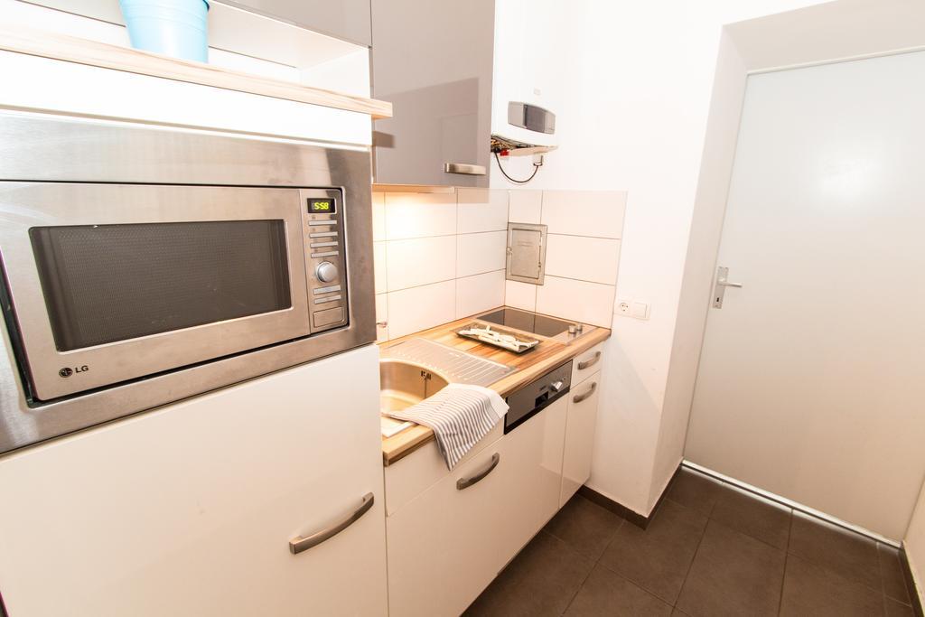Apartment Diefenbachgasse Vienna