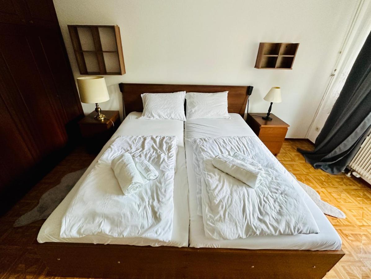 2 Flat With Balcony, Near Of Center Apartment