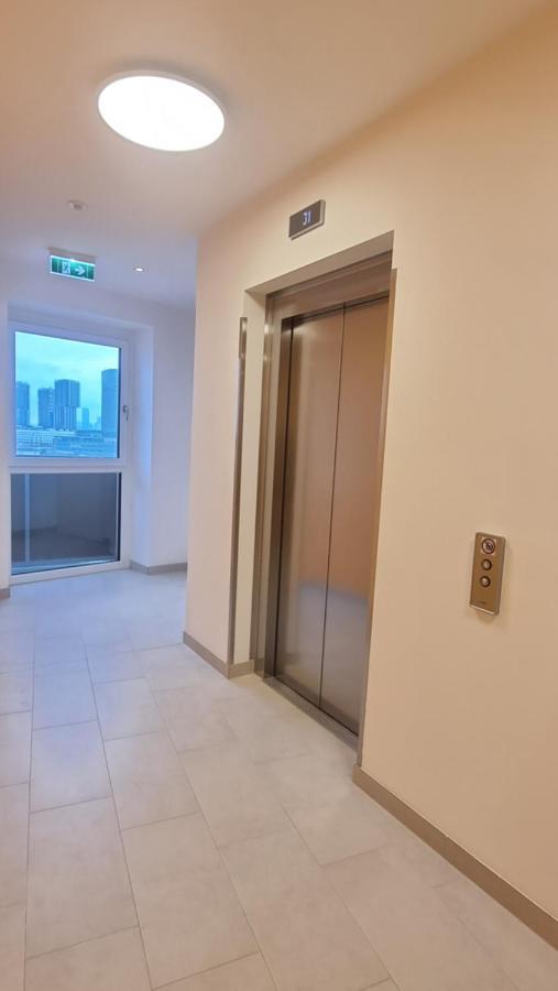 Apartment Tower-apartment In