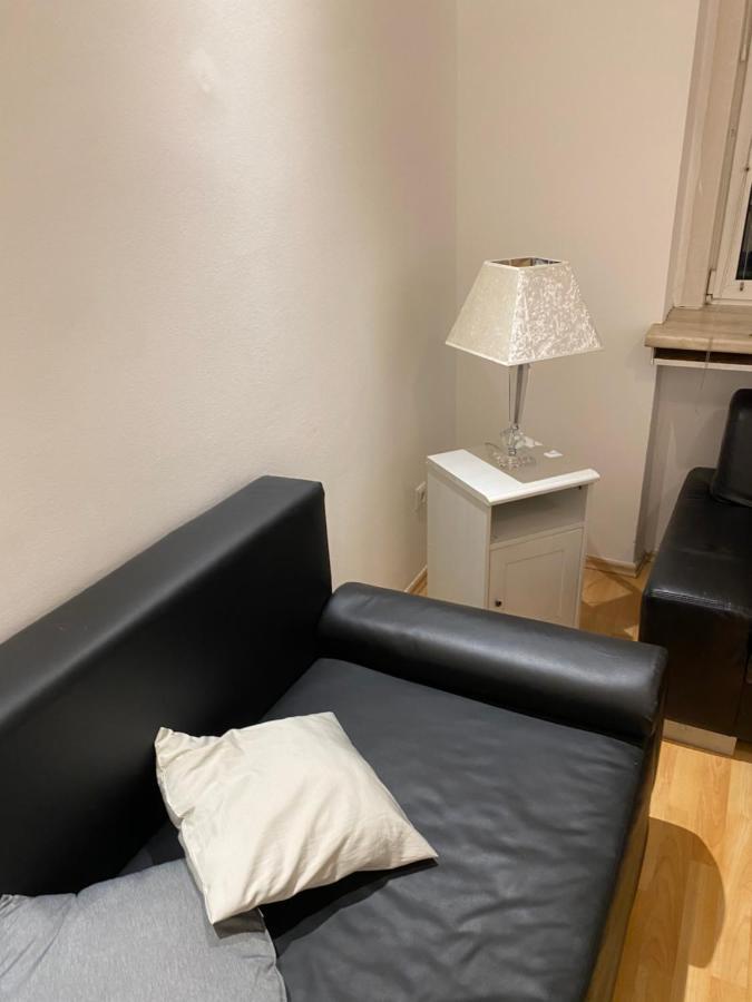 Grosszugiges 2-br-apt Im Zentrum *