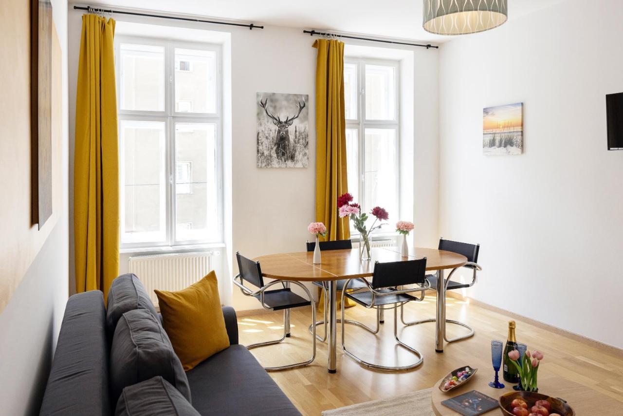 Urban Simmering Apartment