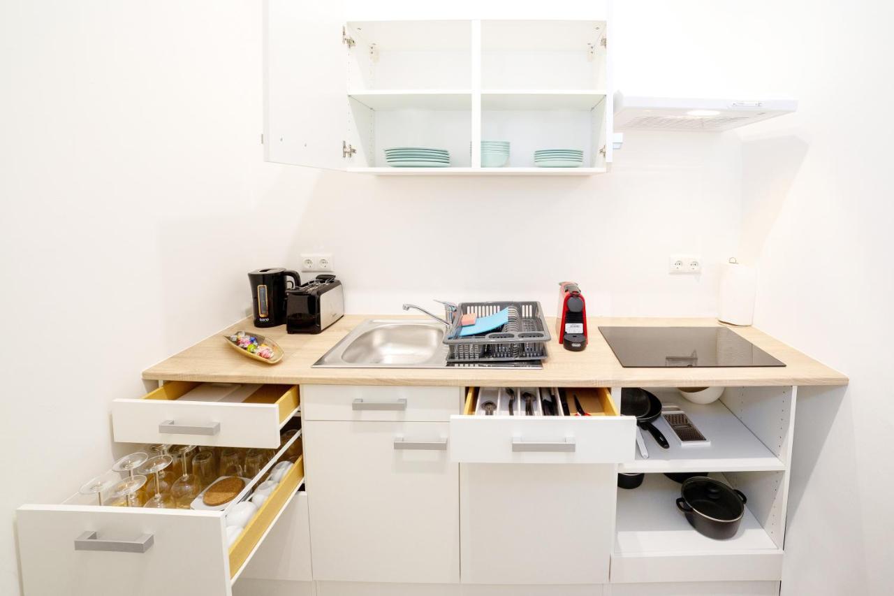 Urban Simmering Apartment *