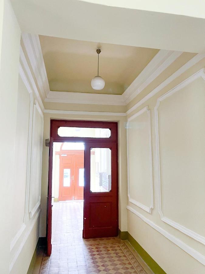 Urban Simmering Apartment Wien